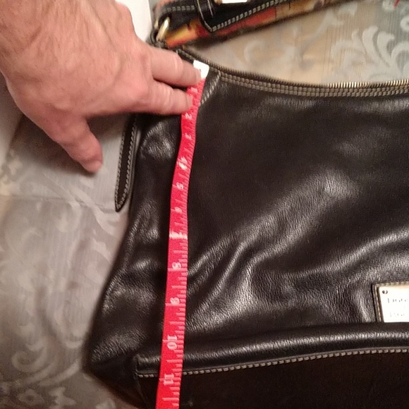 Large Dooney & Bourke black purse - Picture 5 of 6